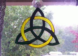 celtic knot triquetra