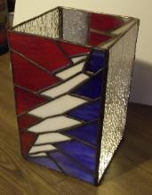 Lightning bolt candle hoder